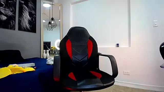 Customizable and immersive - Activate your taste buds and check-out our delicious choice of bondage cams streams with excited models getting their amazing bodies screwed with their beloved sex toys.