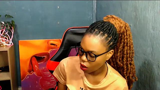 Ebonydivaxxx from StripChat is Freechat