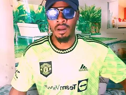 EbonyTiger69 from StripChat is Freechat