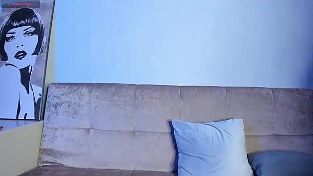EdlaEdge from StripChat is Freechat