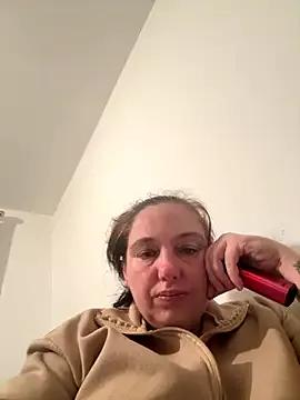 Eleanorxx from StripChat is Freechat