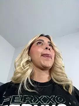 Elina_Hills from StripChat is Freechat