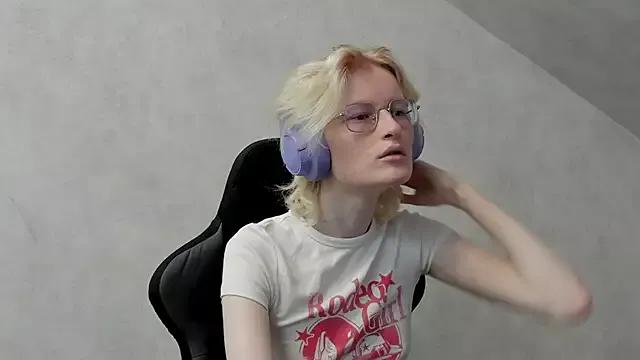 ElizabethHarpper from StripChat is Freechat