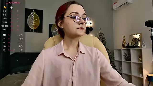 ElizabethMilller_ from StripChat is Freechat