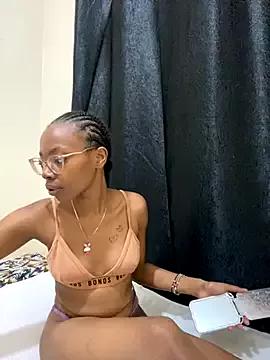 Ella_prettybrownskin from StripChat is Freechat