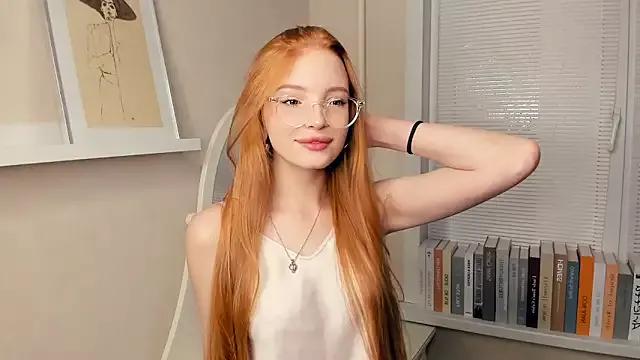 ElletteHakey from StripChat is Freechat