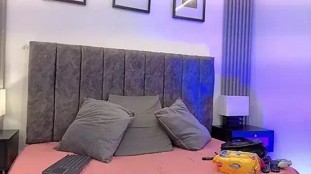 Customizable and immersive - Activate your taste buds and check-out our delicious choice of bondage cams streams with excited models getting their amazing bodies screwed with their beloved sex toys.