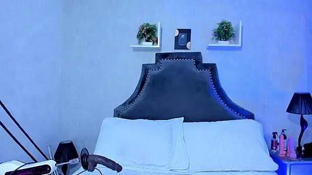EmiliaRose_ from StripChat is Freechat
