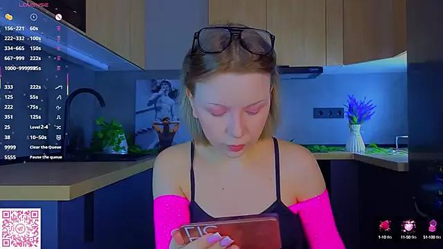 Customizable and immersive - Activate your taste buds and check-out our delicious choice of bondage cams streams with excited models getting their amazing bodies screwed with their beloved sex toys.
