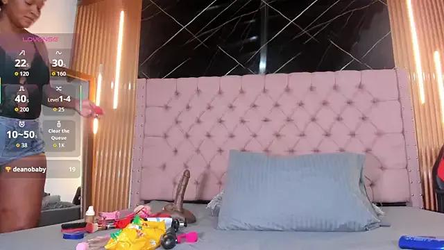 Emily_Brown18 from StripChat is Freechat