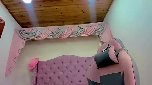Customizable and immersive - Activate your taste buds and check-out our delicious choice of bondage cams streams with excited models getting their amazing bodies screwed with their beloved sex toys.