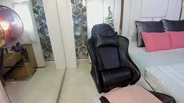 emily_parks666 from StripChat is Freechat