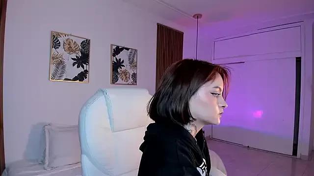 emily_sam from StripChat is Freechat