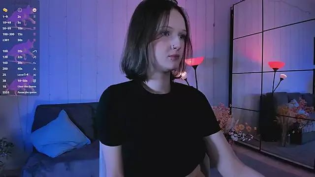 EmilyBlade from StripChat is Freechat