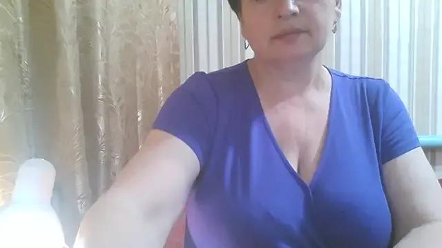 Emma_Darsy from StripChat is Freechat