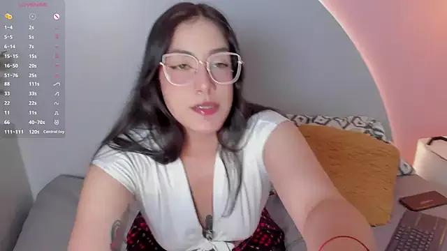 Customizable and immersive - Activate your taste buds and check-out our delicious choice of bondage cams streams with excited models getting their amazing bodies screwed with their beloved sex toys.