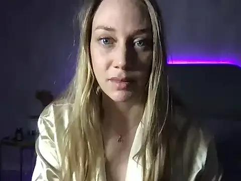 Engel_13 from StripChat is Freechat