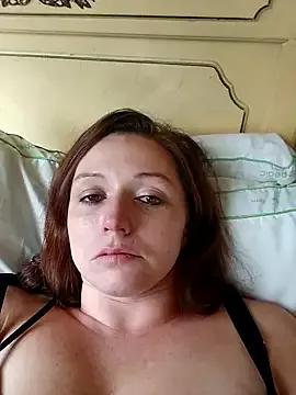 Erika_Bubbles from StripChat is Freechat