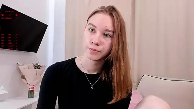 ErlinaDrover from StripChat is Freechat