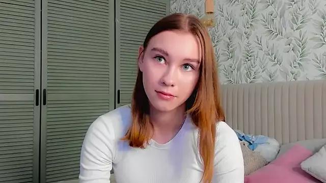 ErlinaDrover from StripChat is Freechat