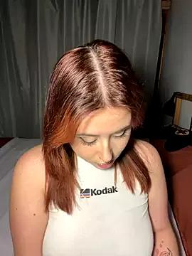 Esmee_love from StripChat is Freechat