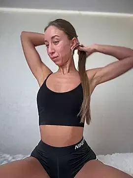 Eva_SweetCatt from StripChat is Freechat