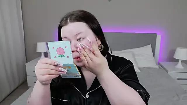 EvaNova_ from StripChat is Freechat