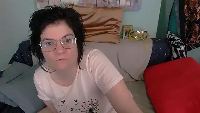 EverlyRays from StripChat