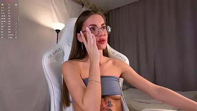 FairyfuckFwee from StripChat is Freechat