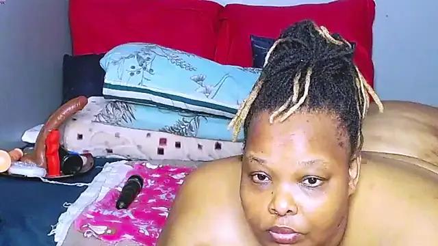 fatafricanqueen from StripChat