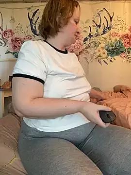 FetishIris from StripChat is Freechat