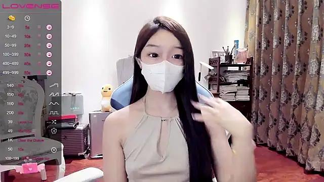 FFinthebed from StripChat