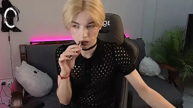 Customizable and immersive - Activate your taste buds and check-out our delicious choice of bondage cams streams with excited models getting their amazing bodies screwed with their beloved sex toys.