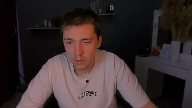 fin_fire from StripChat is Freechat