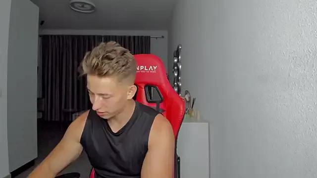 find0m_master from StripChat is Freechat