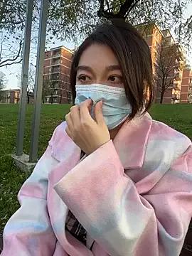 fioralba from StripChat is Freechat