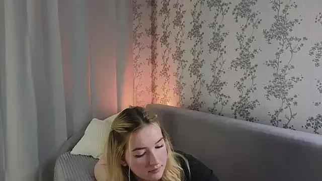Customizable and immersive - Activate your taste buds and check-out our delicious choice of bondage cams streams with excited models getting their amazing bodies screwed with their beloved sex toys.