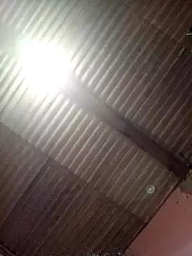 Flora-latin-girl from StripChat is Freechat