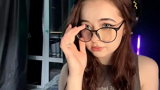 FloralAtoll from StripChat is Freechat