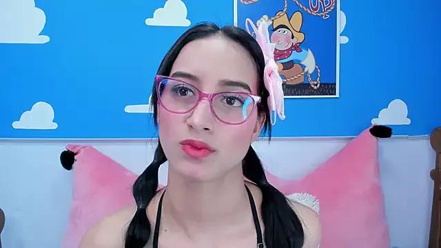 foxy_loren from StripChat is Freechat