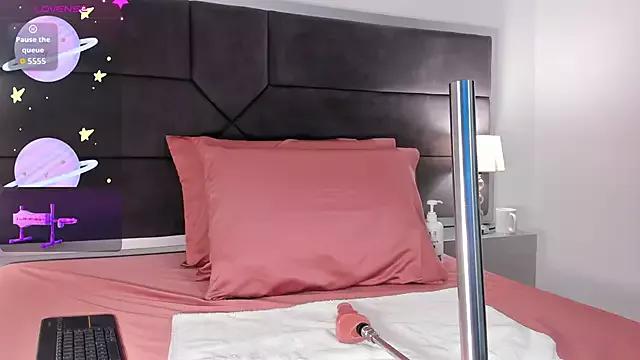 Customizable and immersive - Activate your taste buds and check-out our delicious choice of bondage cams streams with excited models getting their amazing bodies screwed with their beloved sex toys.
