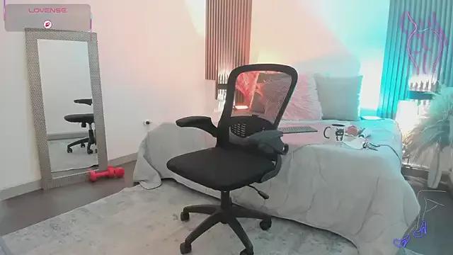Customizable and immersive - Activate your taste buds and check-out our delicious choice of bondage cams streams with excited models getting their amazing bodies screwed with their beloved sex toys.