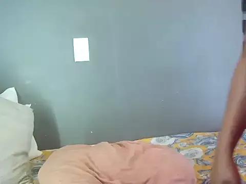 FREAKYNYASH from StripChat is Freechat