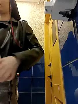 Frost_foxy from StripChat is Freechat