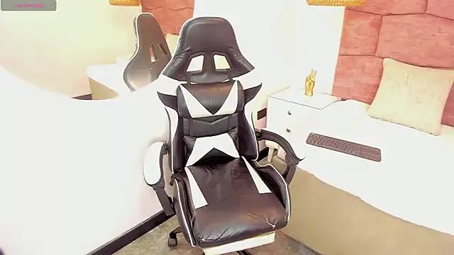 Customizable and immersive - Activate your taste buds and check-out our delicious choice of bondage cams streams with excited models getting their amazing bodies screwed with their beloved sex toys.