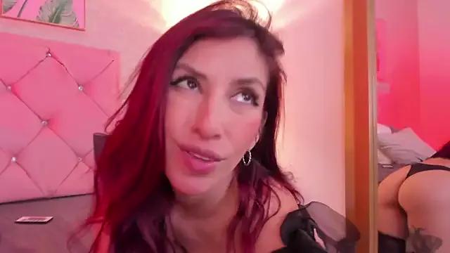 Ginger_Violetta_ from StripChat is Freechat