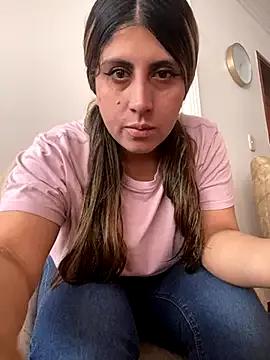 girl-anni from StripChat is Freechat