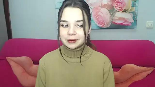 GloriyaDre from StripChat is Freechat