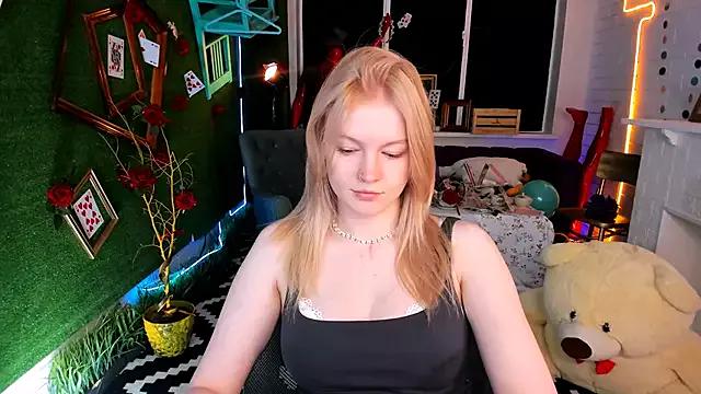Customizable and immersive - Activate your taste buds and check-out our delicious choice of bondage cams streams with excited models getting their amazing bodies screwed with their beloved sex toys.