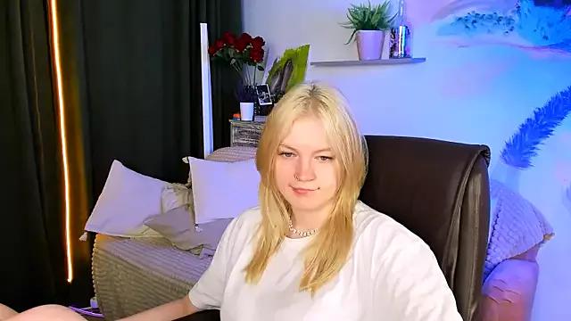 GraceGlamour from StripChat is Freechat